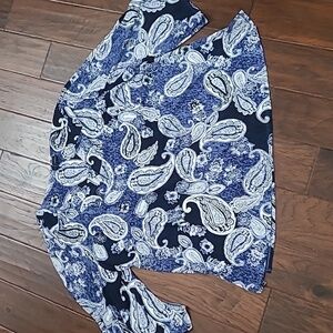 New Directions Navy Blue & White Paisley Print V-neck Blouse size 3X